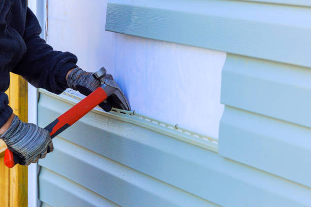Reliable Emergency Siding Repair contractor in Seagrove, NC by Squared Siding